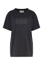 Load image into Gallery viewer, Cotton crew-neck T-shirt
