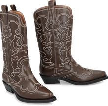 Load image into Gallery viewer, Leather ankle boots
