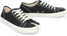 Load image into Gallery viewer, Tabi canvas sneakers
