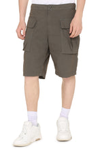 Load image into Gallery viewer, Cotton cargo bermuda shorts
