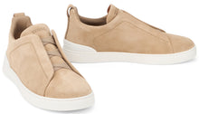 Load image into Gallery viewer, Sneakers Triple Stitch in suede
