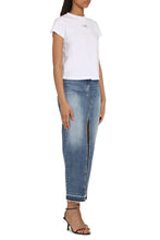 Load image into Gallery viewer, Cotton crew-neck T-shirt
