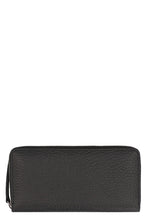 Load image into Gallery viewer, Four Stitches grainy leather wallet
