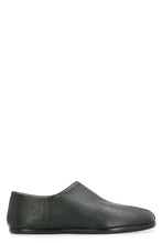 Load image into Gallery viewer, Tabi Leather slip-on
