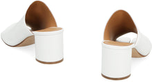 Load image into Gallery viewer, Tabi leather mules
