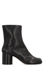 Load image into Gallery viewer, Tabi leather ankle boots
