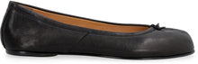 Load image into Gallery viewer, Tabi leather ballet flats
