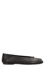 Load image into Gallery viewer, Tabi new Leather ballet flats
