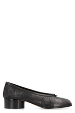Load image into Gallery viewer, Tabi new Leather ballet flats
