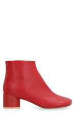 Load image into Gallery viewer, Tabi leather ankle boots
