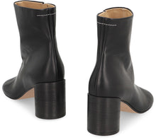 Load image into Gallery viewer, Leather ankle boots
