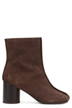 Load image into Gallery viewer, Suede ankle boots
