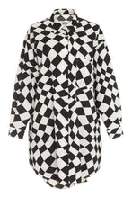 Load image into Gallery viewer, Oversize cotton shirtdress
