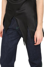 Load image into Gallery viewer, Satin tank top
