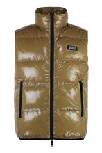 Load image into Gallery viewer, Full zip field vest

