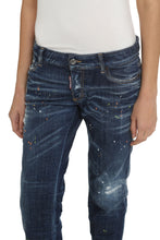 Load image into Gallery viewer, Jennifer destroyed straight leg jeans
