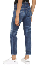 Load image into Gallery viewer, Cool Girl straight leg jeans
