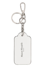 Load image into Gallery viewer, Four stitches leather keyring
