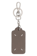 Load image into Gallery viewer, Four stitches Leather keyring
