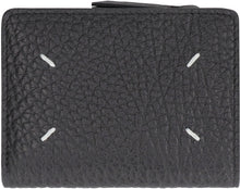 Load image into Gallery viewer, Small leather flap-over wallet
