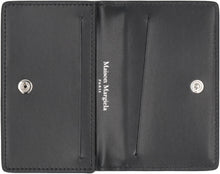 Load image into Gallery viewer, Leather card holder
