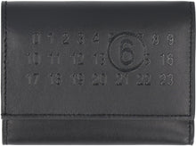 Load image into Gallery viewer, Leather wallet
