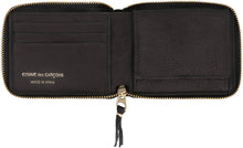 Load image into Gallery viewer, Leather zip around wallet
