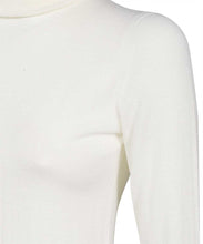 Load image into Gallery viewer, Saluto virgin-wool turtleneck sweater
