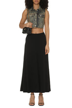 Load image into Gallery viewer, Scire denim vest
