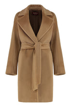 Load image into Gallery viewer, Dressing gown in beaver wool

