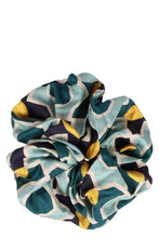 Load image into Gallery viewer, Plaza maxi scrunchie
