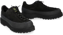 Load image into Gallery viewer, Suede low-top sneakers

