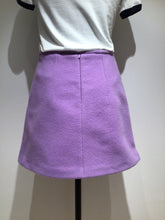 Load image into Gallery viewer, Wool mini skirt

