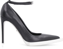 Load image into Gallery viewer, Rider leather pointy-toe pumps
