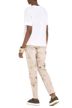 Load image into Gallery viewer, V-neck t-shirt
