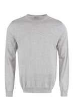 Load image into Gallery viewer, THE (Knit) - Fine knit crew-neck sweater
