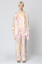 Load image into Gallery viewer, Printed silk shirt
