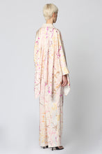 Load image into Gallery viewer, Printed silk shirt
