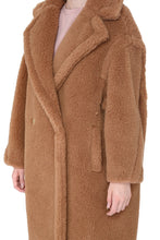 Load image into Gallery viewer, Teddy vegan fur coat
