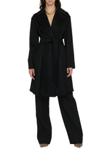 Load image into Gallery viewer, Tigre virgin wool coat
