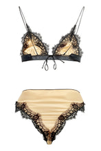 Load image into Gallery viewer, Travaillè triangle bra bikini
