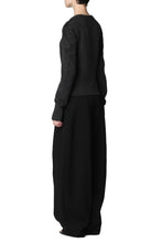 Load image into Gallery viewer, Wool cardigan
