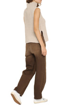 Load image into Gallery viewer, Toano ribbed knit vest
