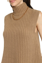Load image into Gallery viewer, Toano virgin-wool turtleneck sweater
