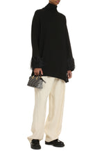 Load image into Gallery viewer, Crêpe blouse
