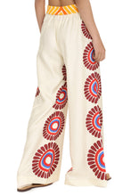 Load image into Gallery viewer, Printed silk trousers
