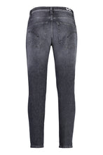 Load image into Gallery viewer, Brighton carrot-fit jeans
