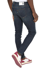 Load image into Gallery viewer, Skinner skinny jeans
