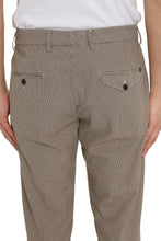 Load image into Gallery viewer, Joe Prince-of-Wales checked trousers
