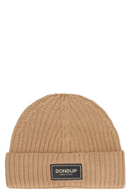 Load image into Gallery viewer, Ribbed knit beanie

